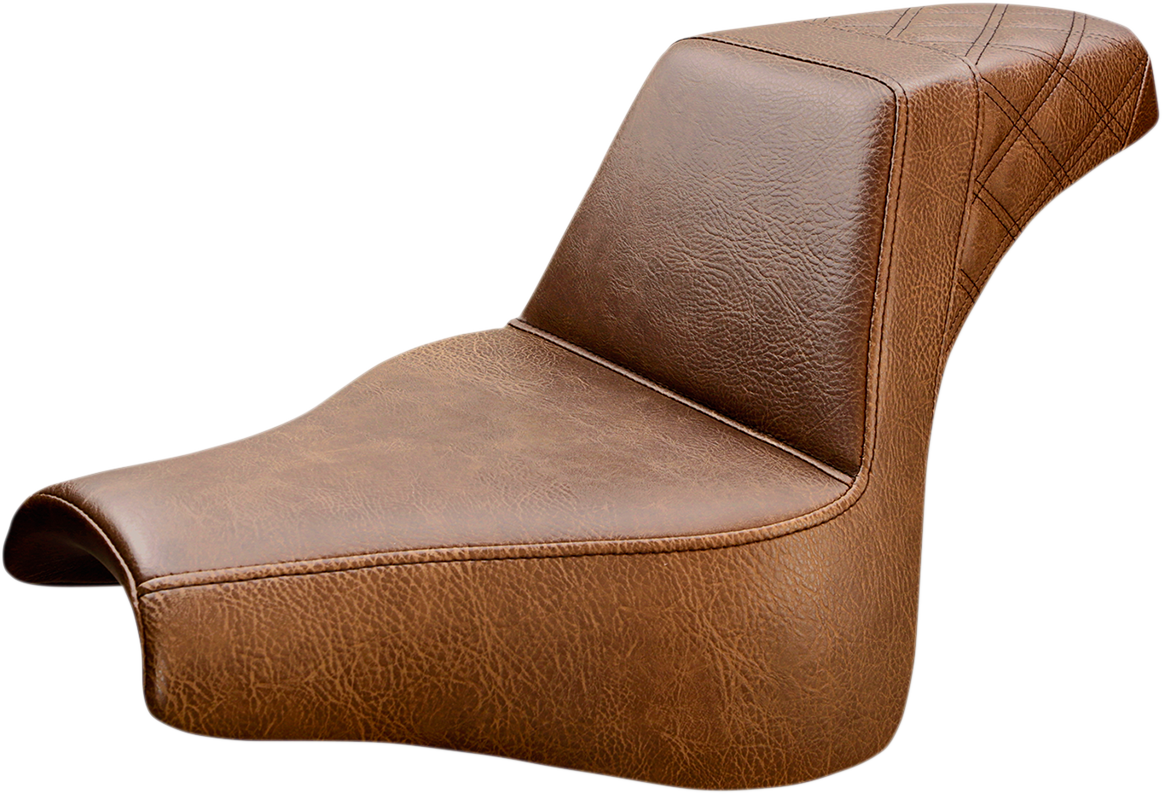 Brown SADDLEMEN Step-Up Seat with rear lattice stitch for FXFB Harley Davidson motorcycle, featuring comfortable design and stylish stitching.