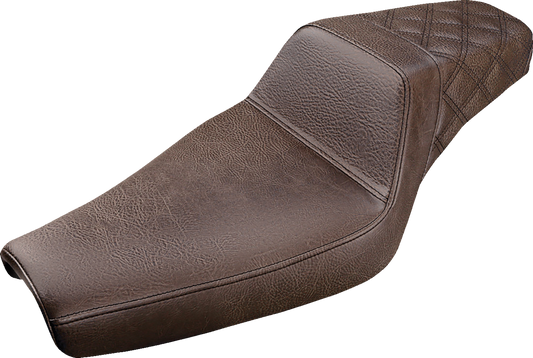 Brown SADDLEMEN Step-Up Seat with rear lattice stitch for XL bikes, showcasing premium motorcycle seat design.