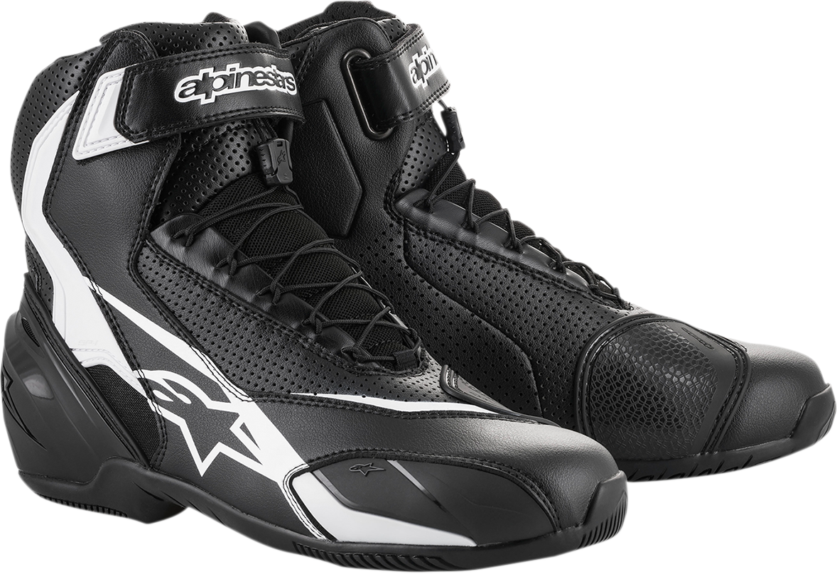 Alpinestars SP-1 v2 vented shoes in black and white, US 8, EU 42, with protective design and sporty appearance.