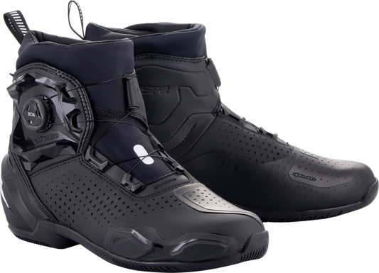 Alpinestars SP-2 black racing shoes in US 10.5 / EU 45 with sleek design and sporty style.