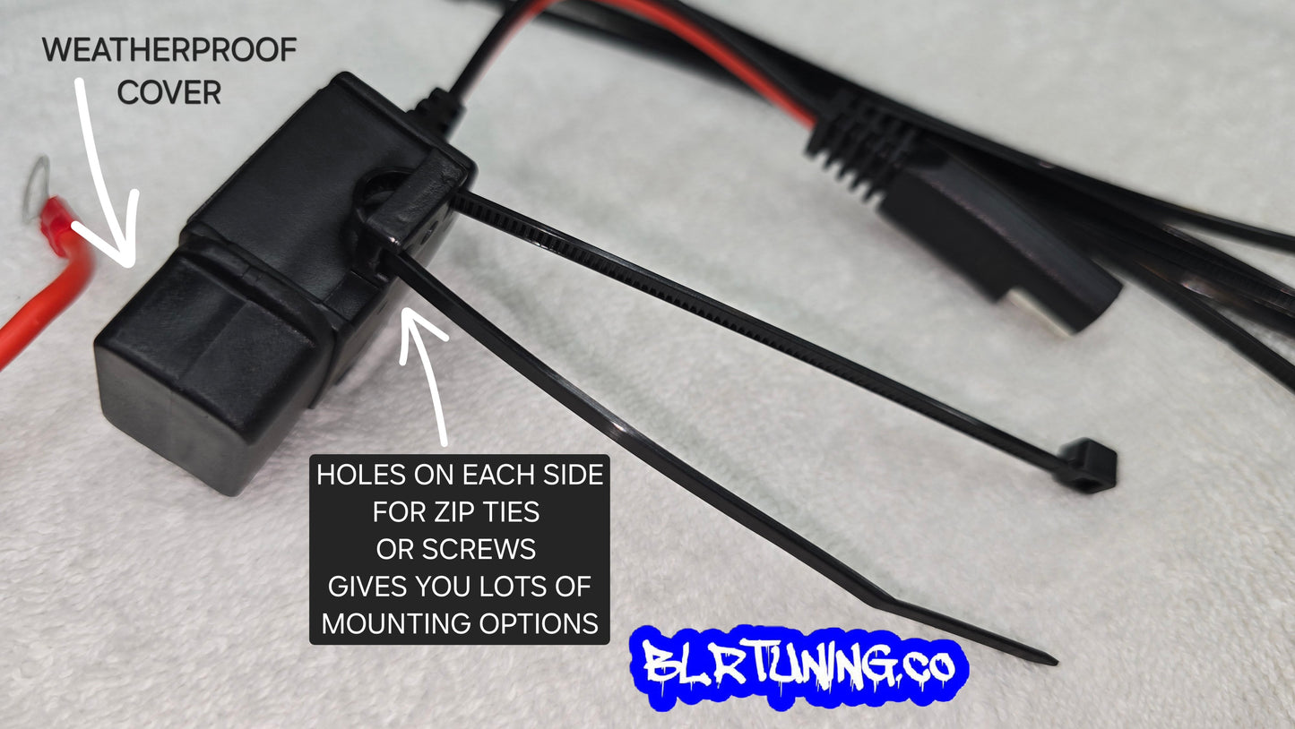 MOTOPOWER 12 VOLT STANDARD USB CHARGING SYSTEM FOR MOTORCYCLES WEATHERPROOF - Howling Moto