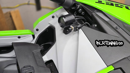 RAZORBACK GAUGE POD AND DYNOJET THROTTLE COMMANDER MOUNT KIT BY BLR TUNING - Howling Moto
