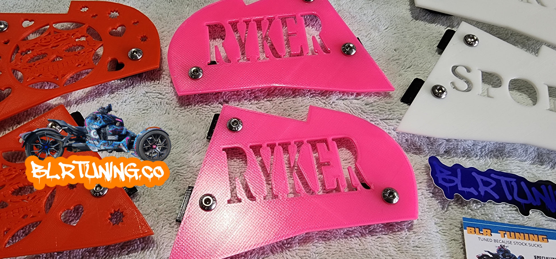 CAN-AM RYKER GAS TANK COVER ACCENT PANELS - Howling Moto