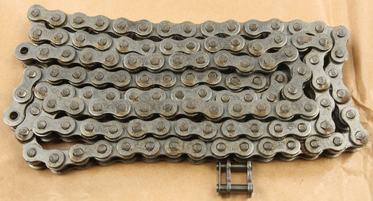 Heavy-duty JT Chain HDR 428 118L for off-road motorcycles, featuring durable metal links and rugged construction.