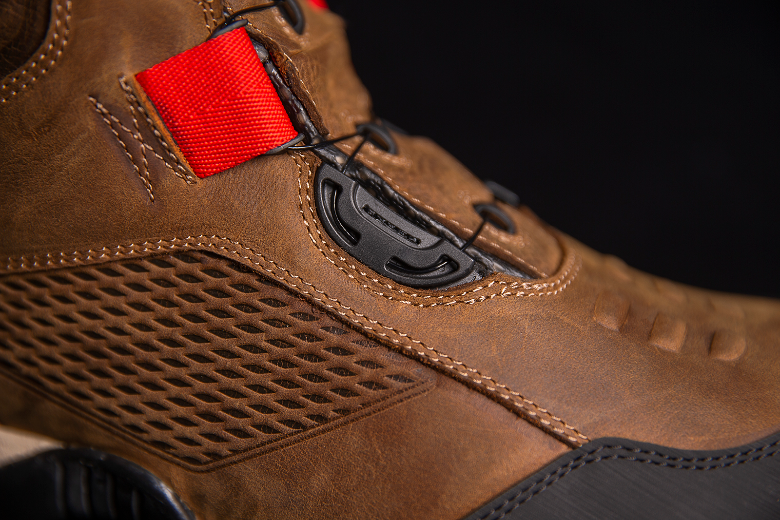 Bill's Exhausts ICON Stormhawk brown boots, size 11.5, featuring sturdy leather construction and rugged design.