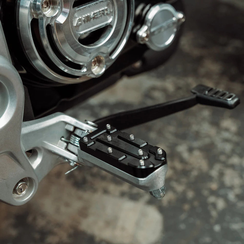 Chimera Foot Pegs 'TOPPERS' Upgraded Main Step Tops Grom Monkey - Howling Moto