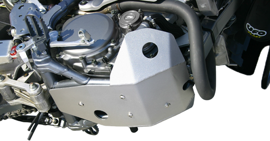 ZETA, ZETA ZE55-2300 Skid Plate for Suzuki Vehicles – Durable Aluminum Protection