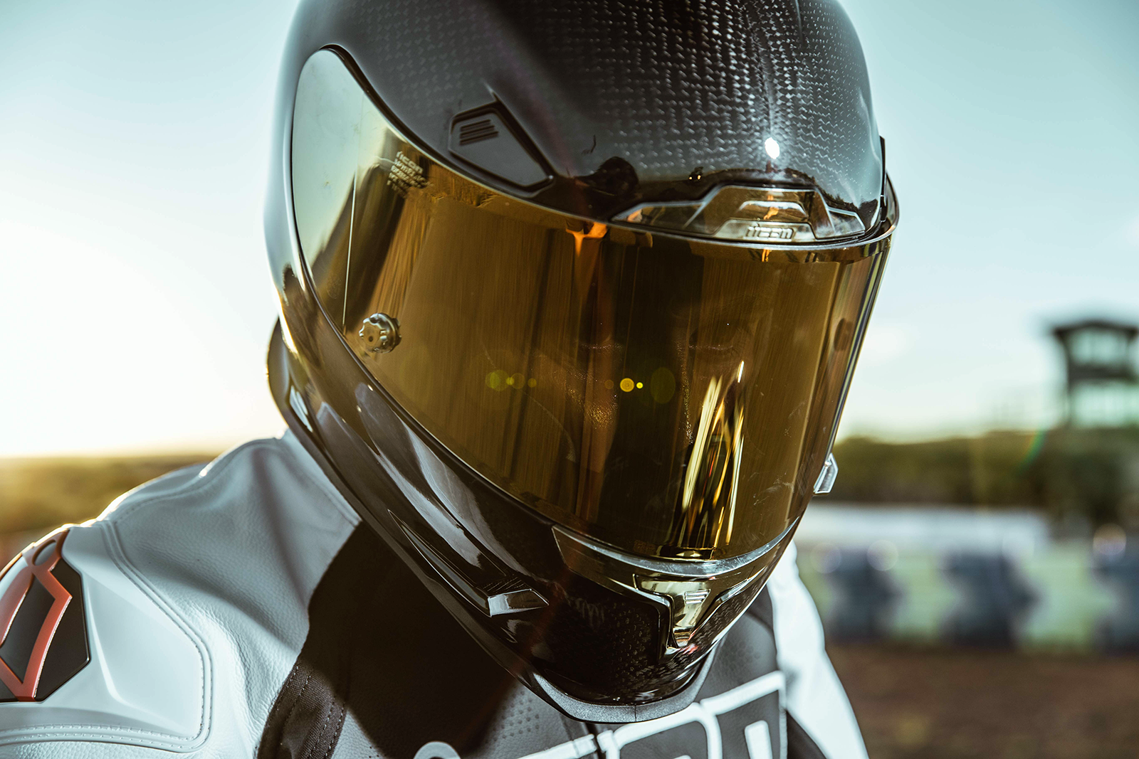 ICON Airframe Pro™ Helmet - Carbon - Gold