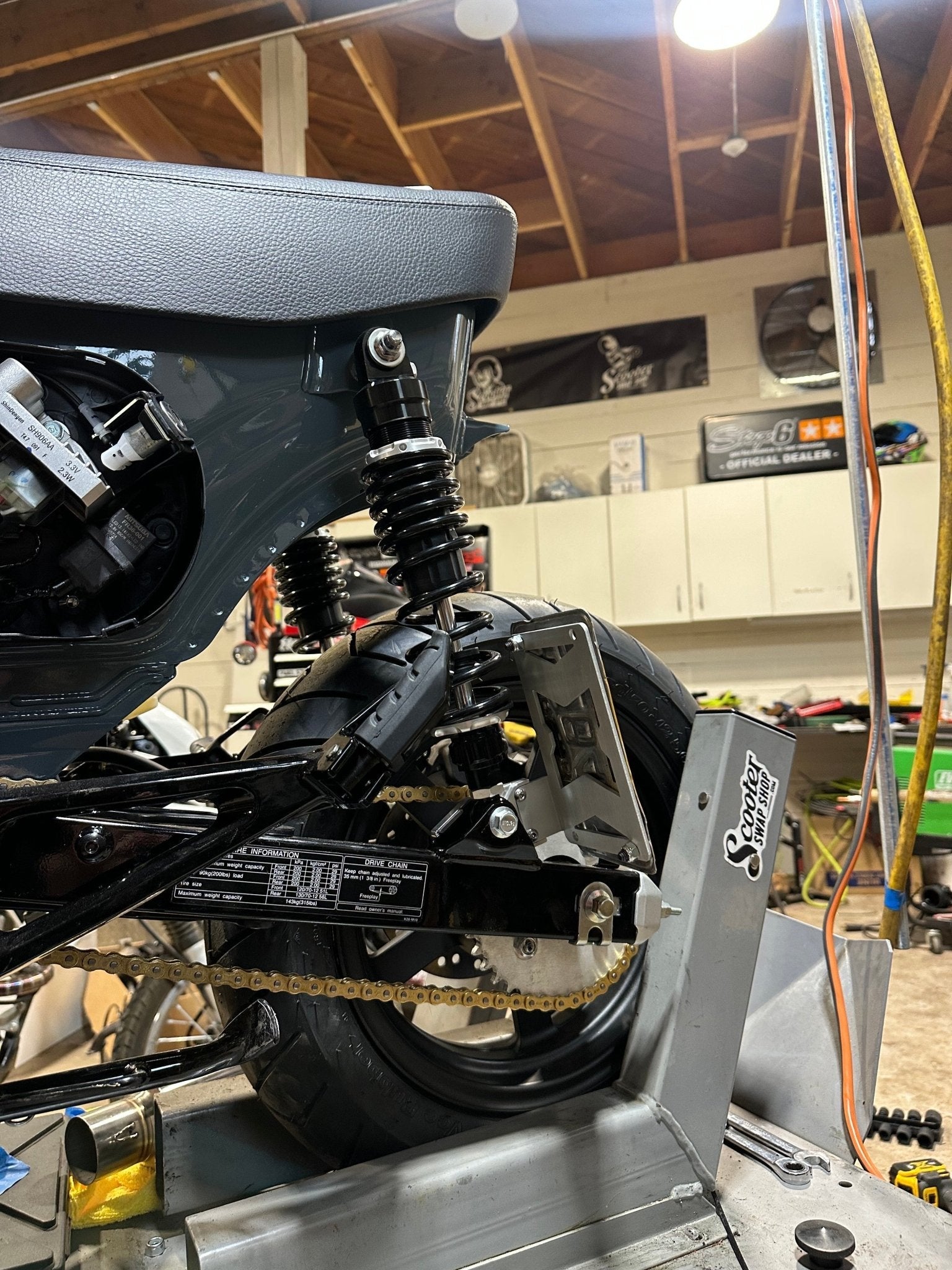 DAX 330mm Shocks - Black - Howling Moto
