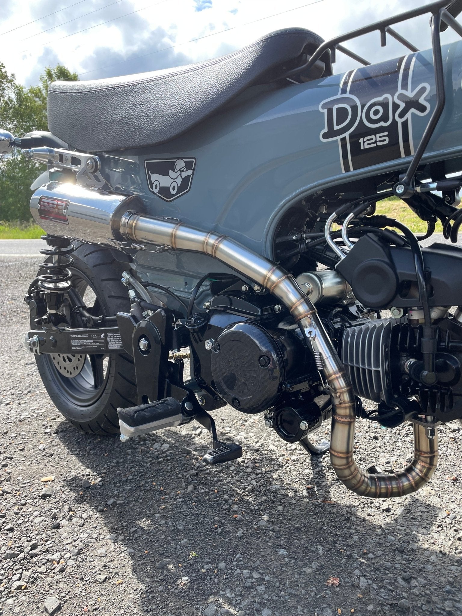 Dax ST125 S23 racing exhaust - Howling Moto