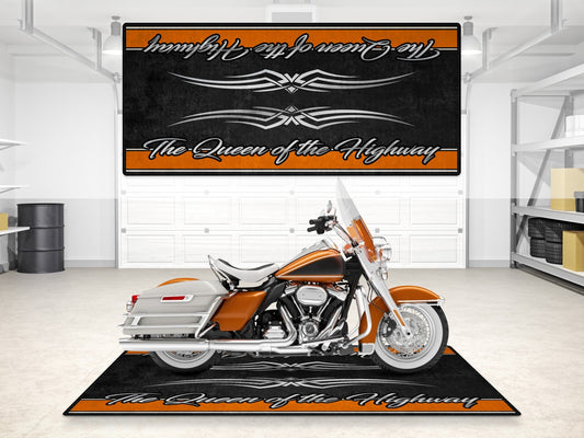 Motorcycle Mat for Touring Motorcycle "The Queen of the Highway" - MM7299 - Howling Moto
