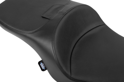 Drag Specialties Seats forward position freedom seat for FLH/FLT 2023-2025, smooth vinyl with ergonomic design.