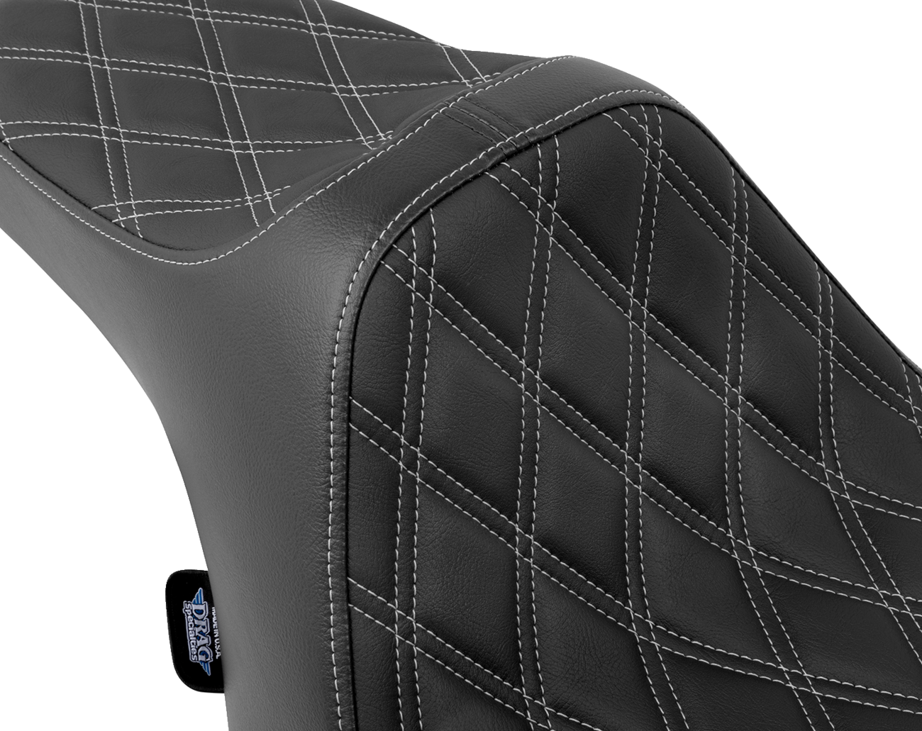 Drag Specialties Predator III motorcycle seat with double diamond silver stitching, designed for FLT/FLH models 2023-2024.