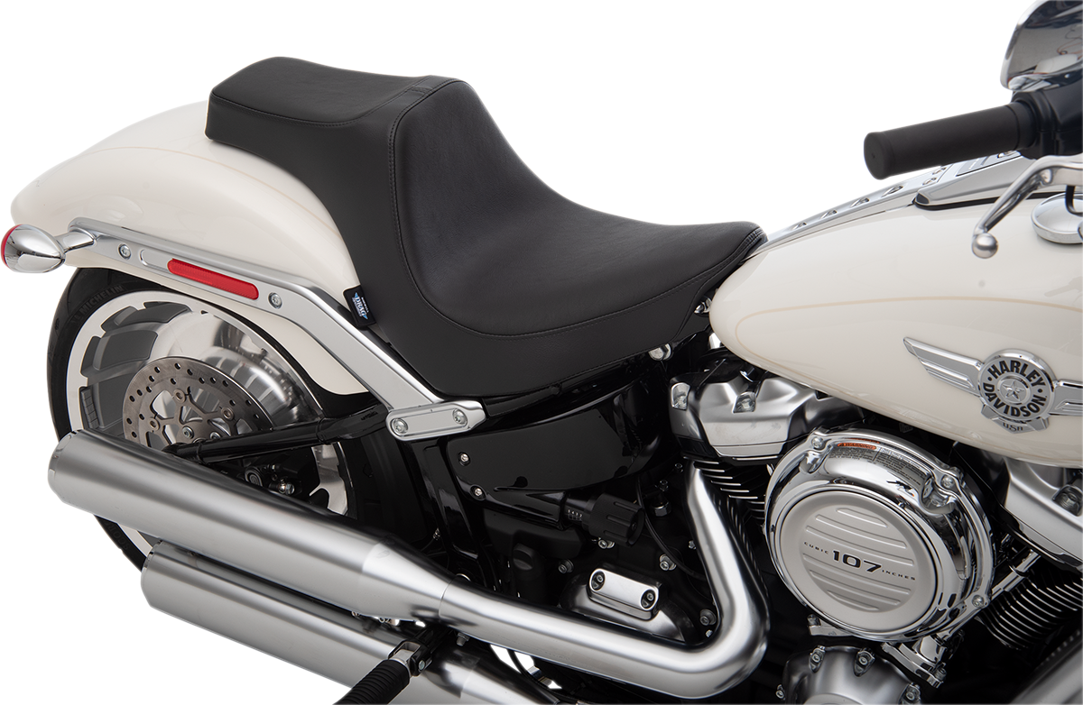 Black Drag Specialties Predator III seat for Harley FXBR/S 2018-2022, smooth finish, motorcycle seat with contoured design.