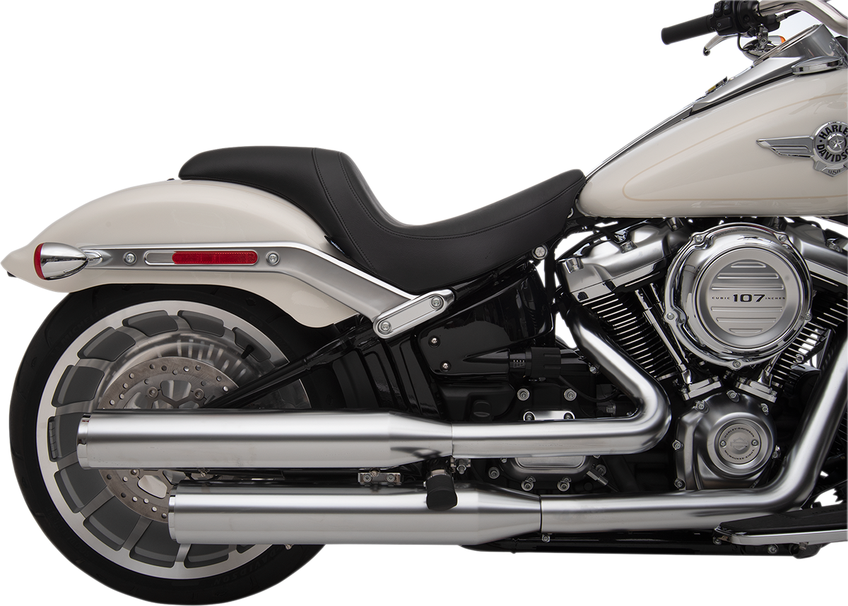 Drag Specialties Predator Seat for Harley FL/FX 2018-2025 with smooth vinyl finish, showcasing the seat's sleek, contoured design.