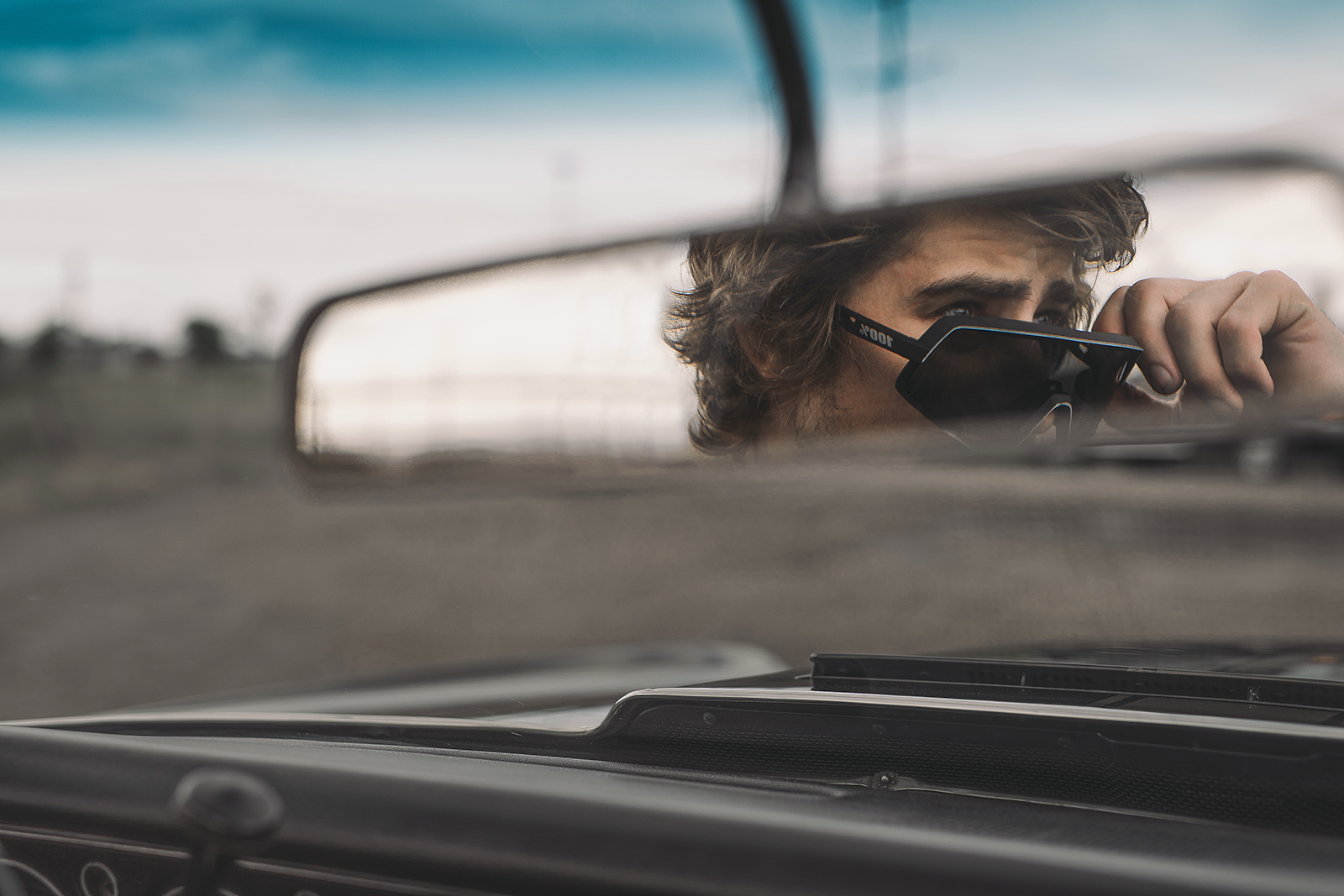 100% Glendale Sunglasses - Black - Smoke 60011-00000 - Howling Moto