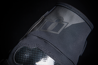 Black ICON Stormhawk™ gloves in 3XL size with reinforced palms and knuckles, designed for durable protection and comfort.
