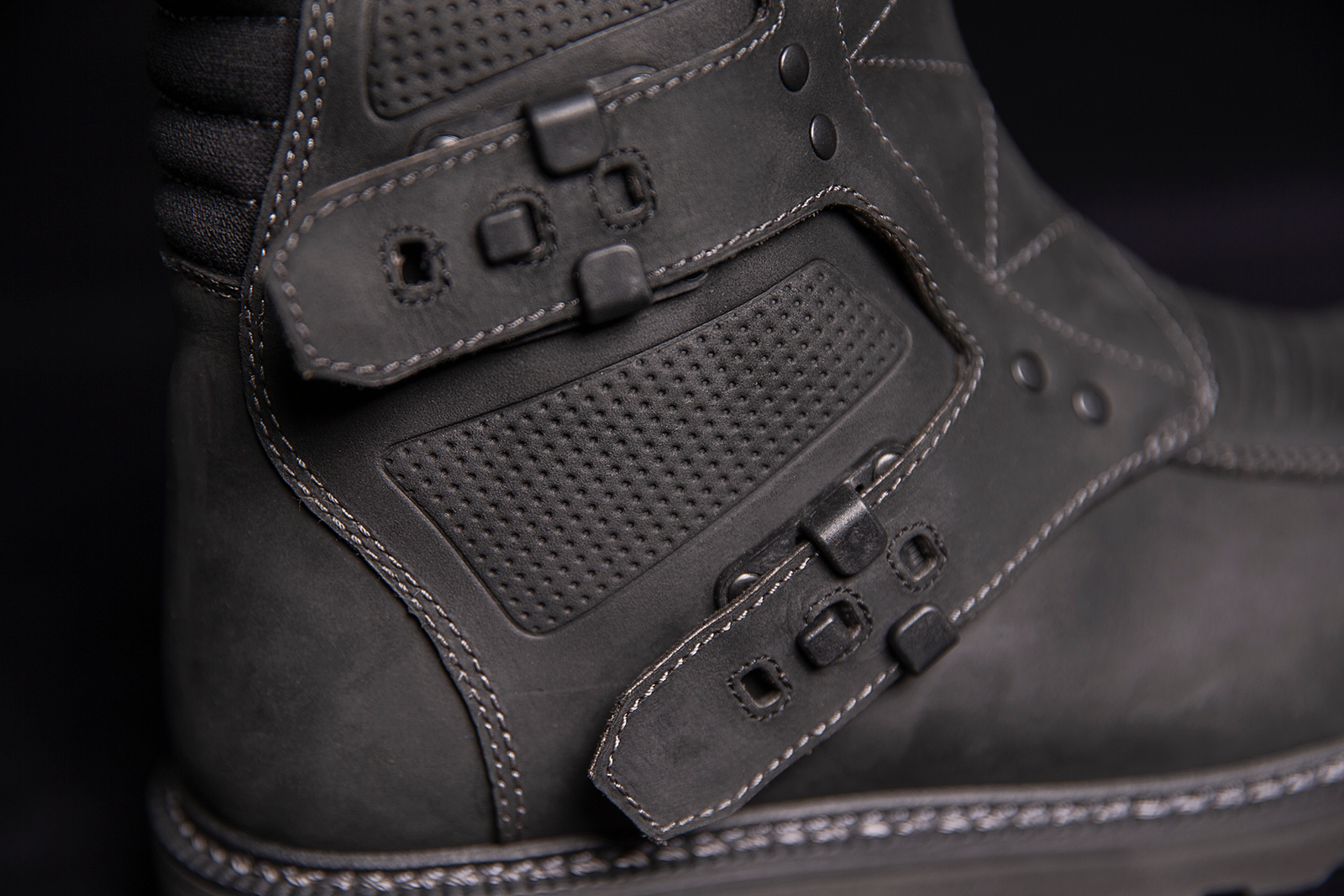 Black ICON Elsinore 2™ CE Boots by Bill's Exhausts, size 11, featuring durable leather construction and sturdy sole.