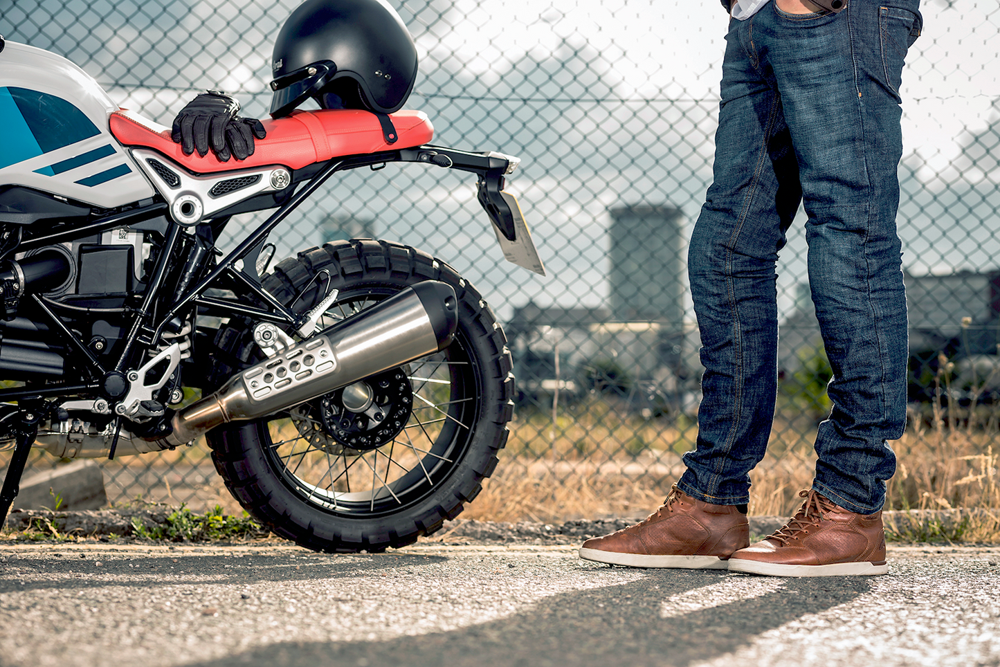 Alpinestars J-Cult Drystar® Shoes in brown, US 11, featuring durable leather and waterproof design for motorcycle riding.