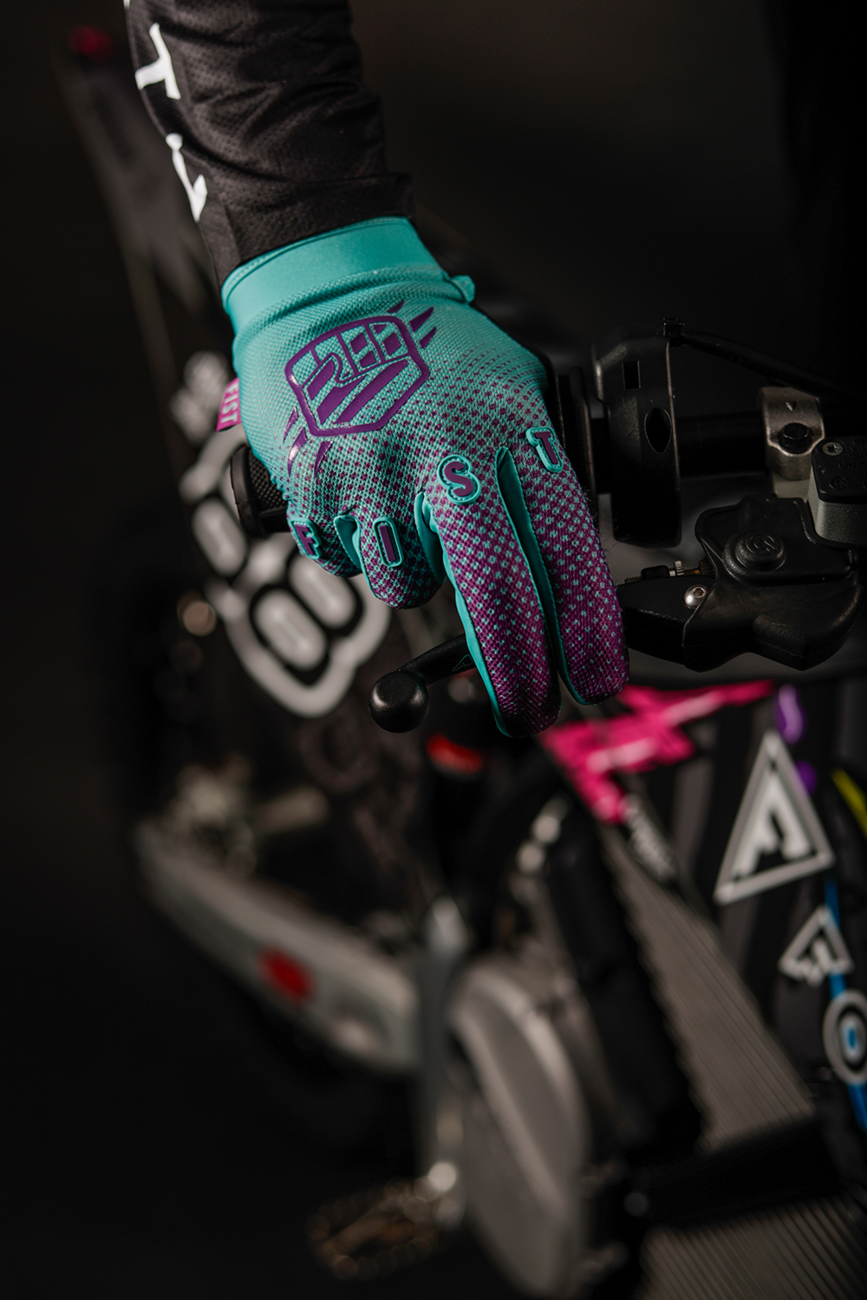 FIST Handwear Breezer Gloves in violet halftone, XS, featuring lightweight mesh and perforated Clarino palm for ventilation.