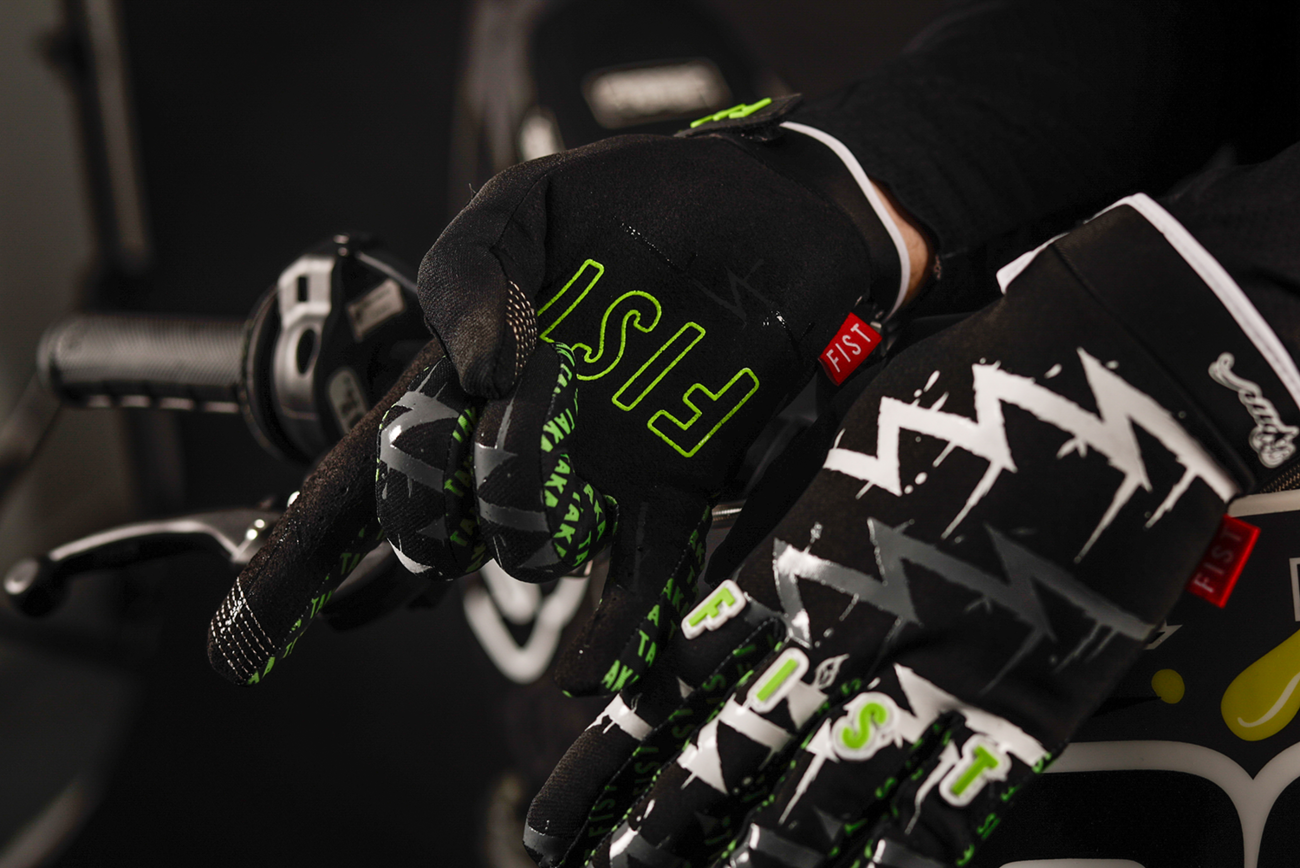 FIST Handwear Taka Higashino Cali Roll gloves in 2XS, black strapped handwear with logo details, designed for martial arts.