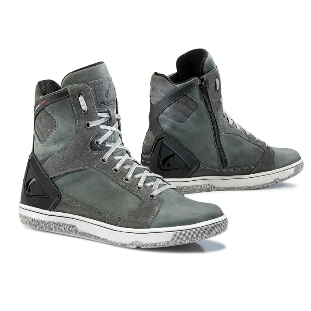 Forma Hyper Riding Shoe - Howling Moto