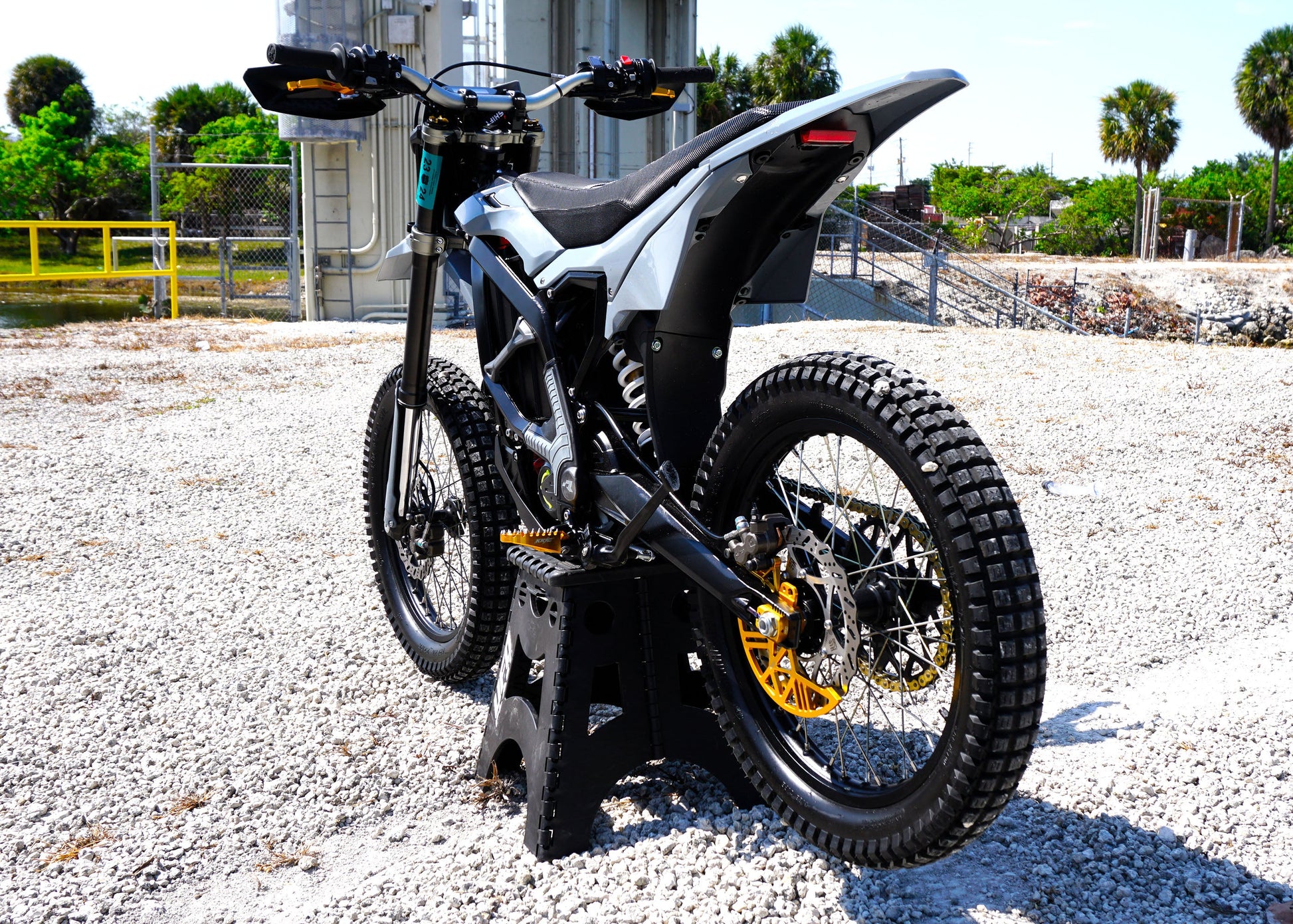 Heavy Hitter Ultra Bee F/R Brake Rotor Upgrade - Howling Moto
