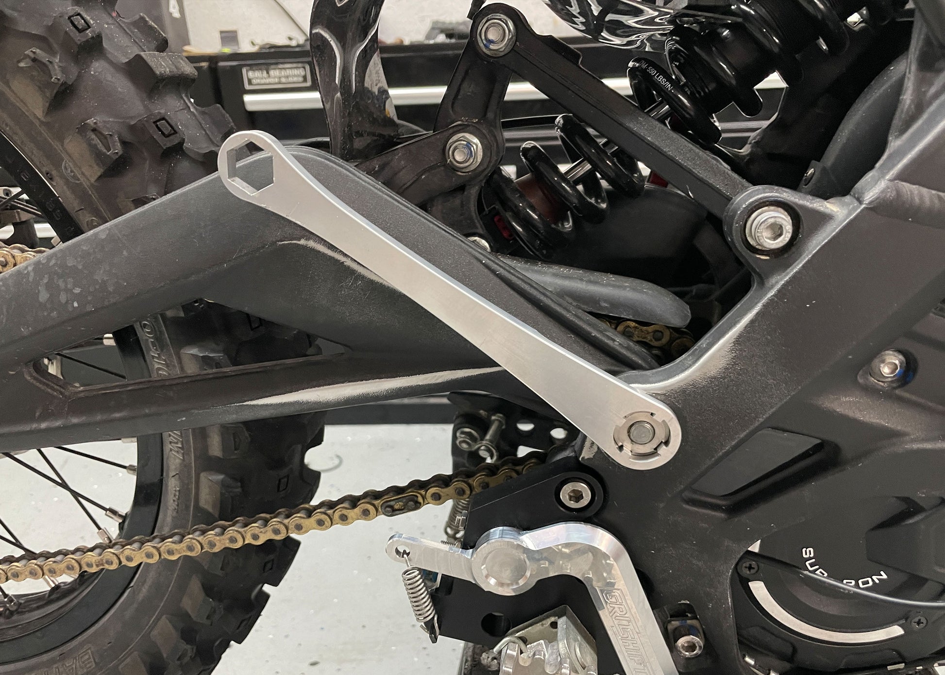 GritShift Belt Change Multi Tool - Howling Moto