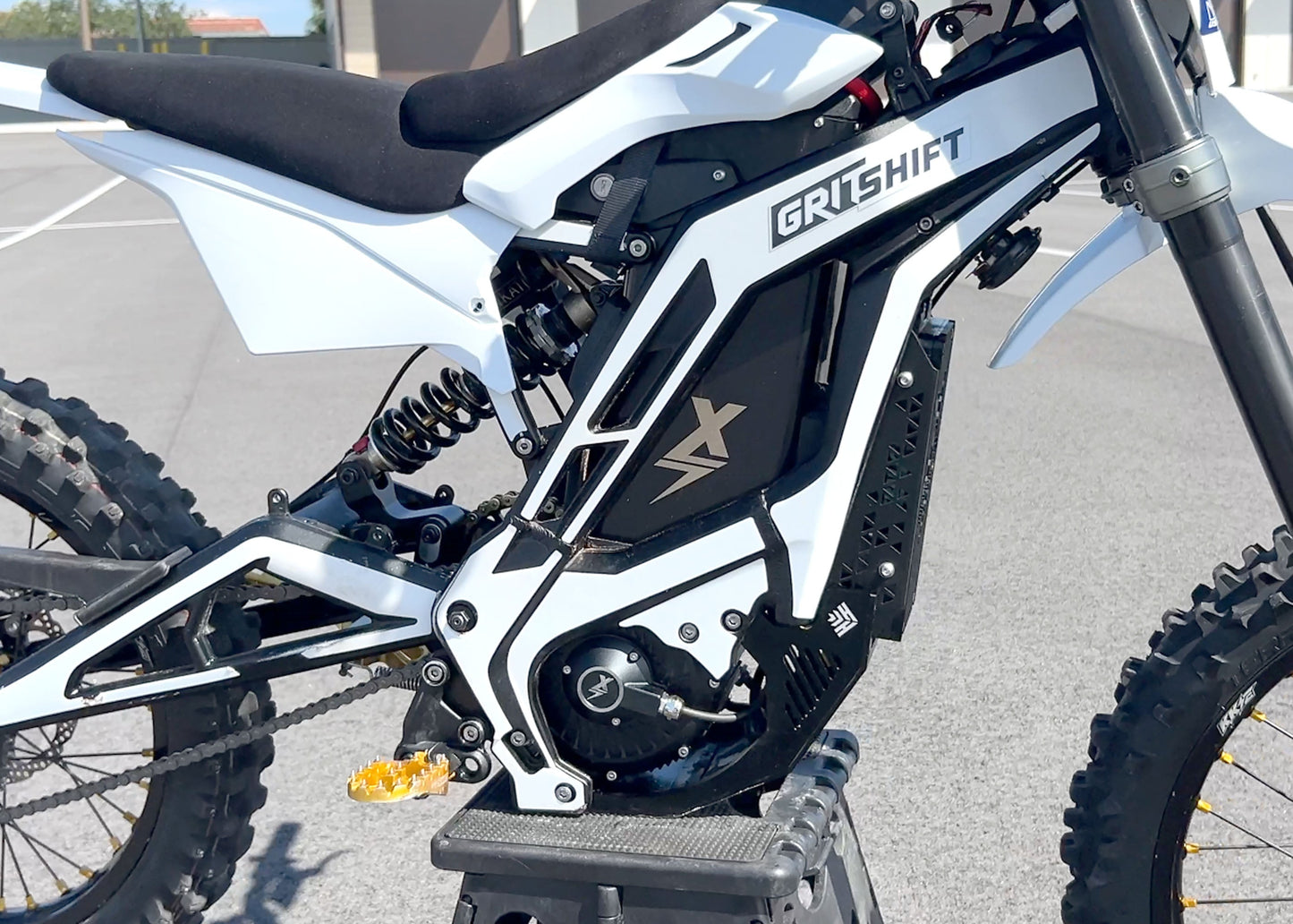 Heavy Hitter E-Ride Skid Plate - Howling Moto