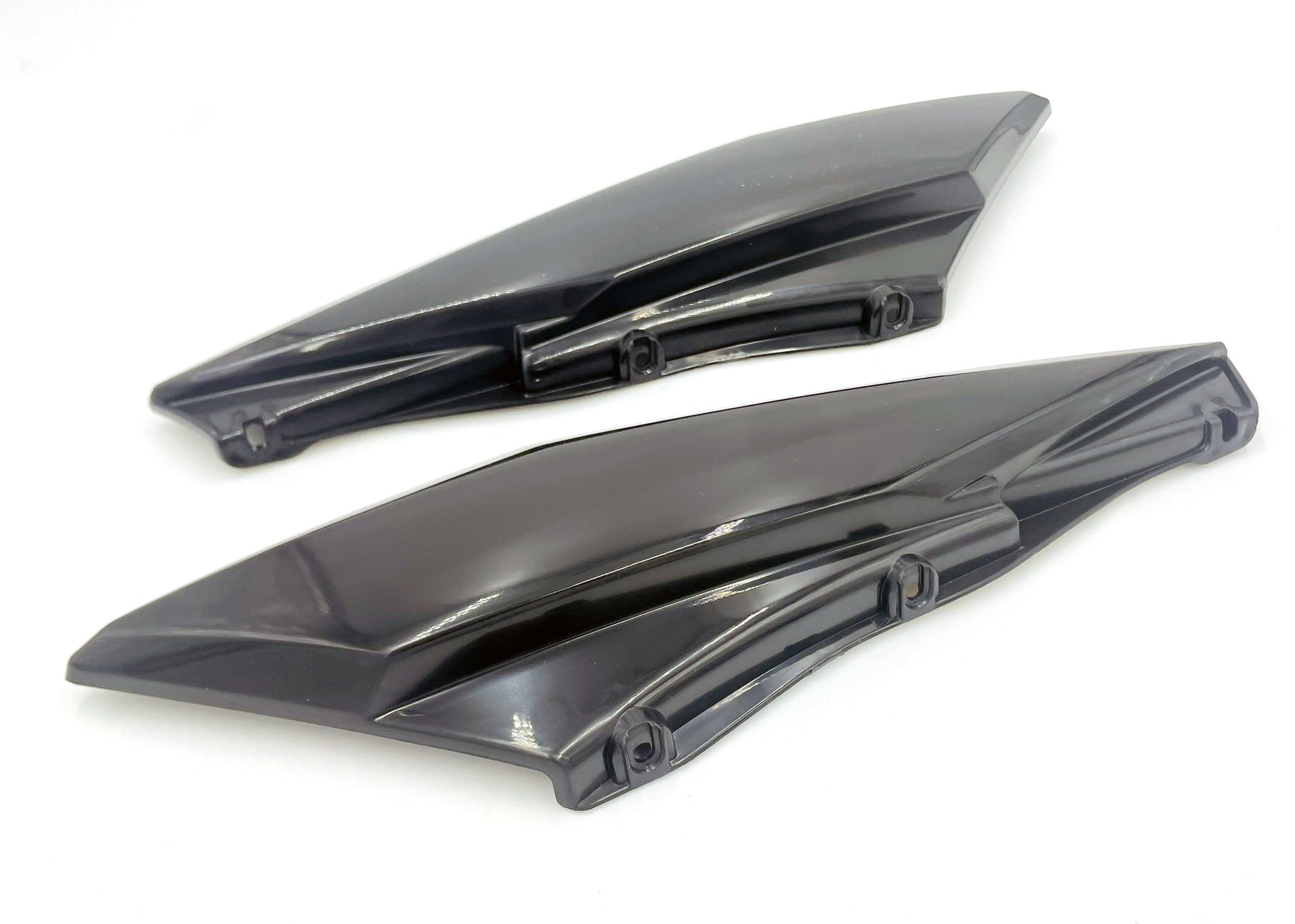 GritShift Extended Rear Fender V2 W/Side Shrouds - Howling Moto