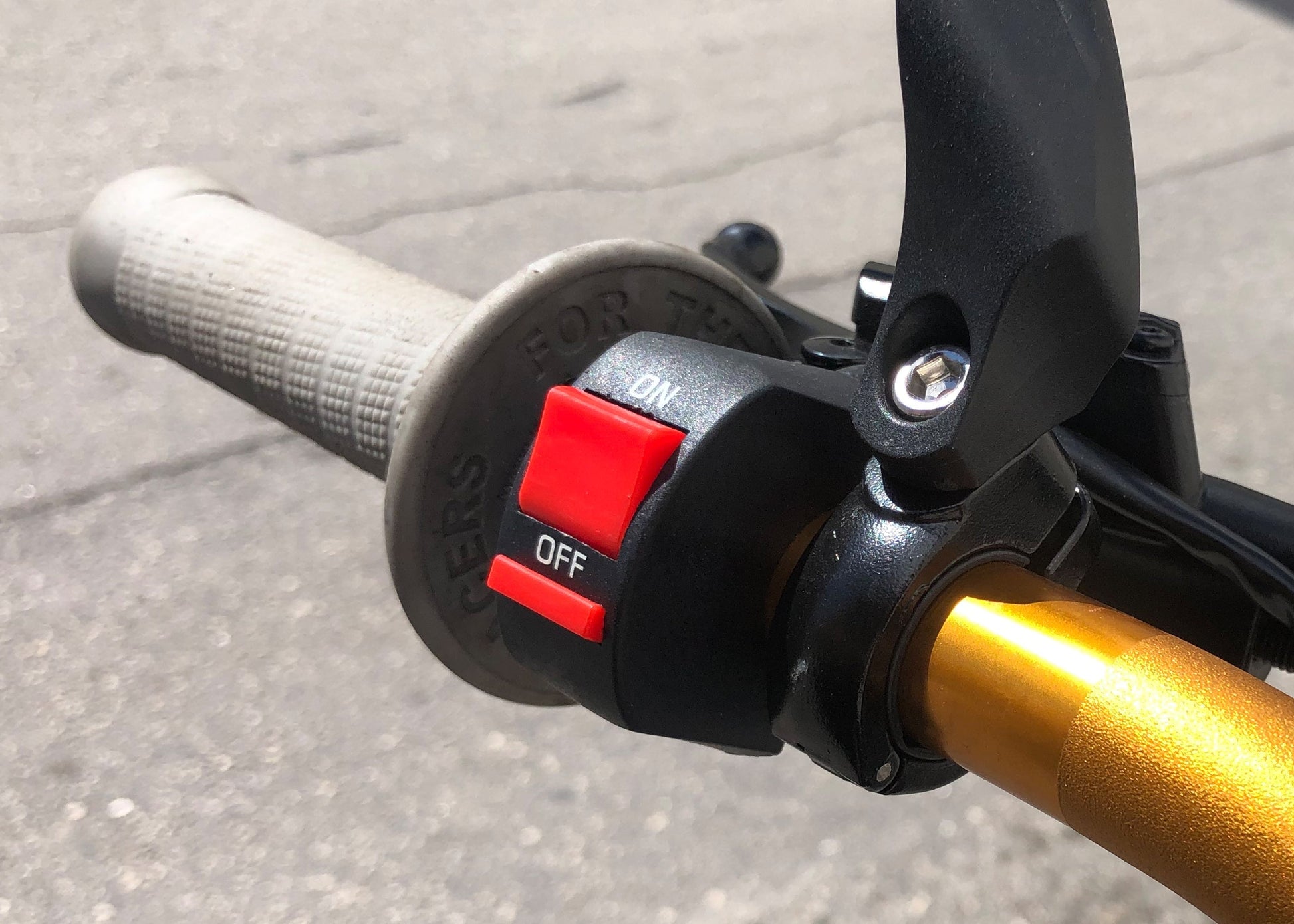 GritShift Sleeper Headlight Kill Switch - Howling Moto