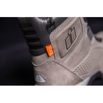Icon Stormhawk Boots - Howling Moto