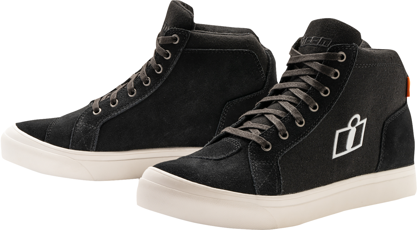 ICON Carga Boots in size US 8.5, classic black motorcycle boots with sturdy design and ICON branding, front view image