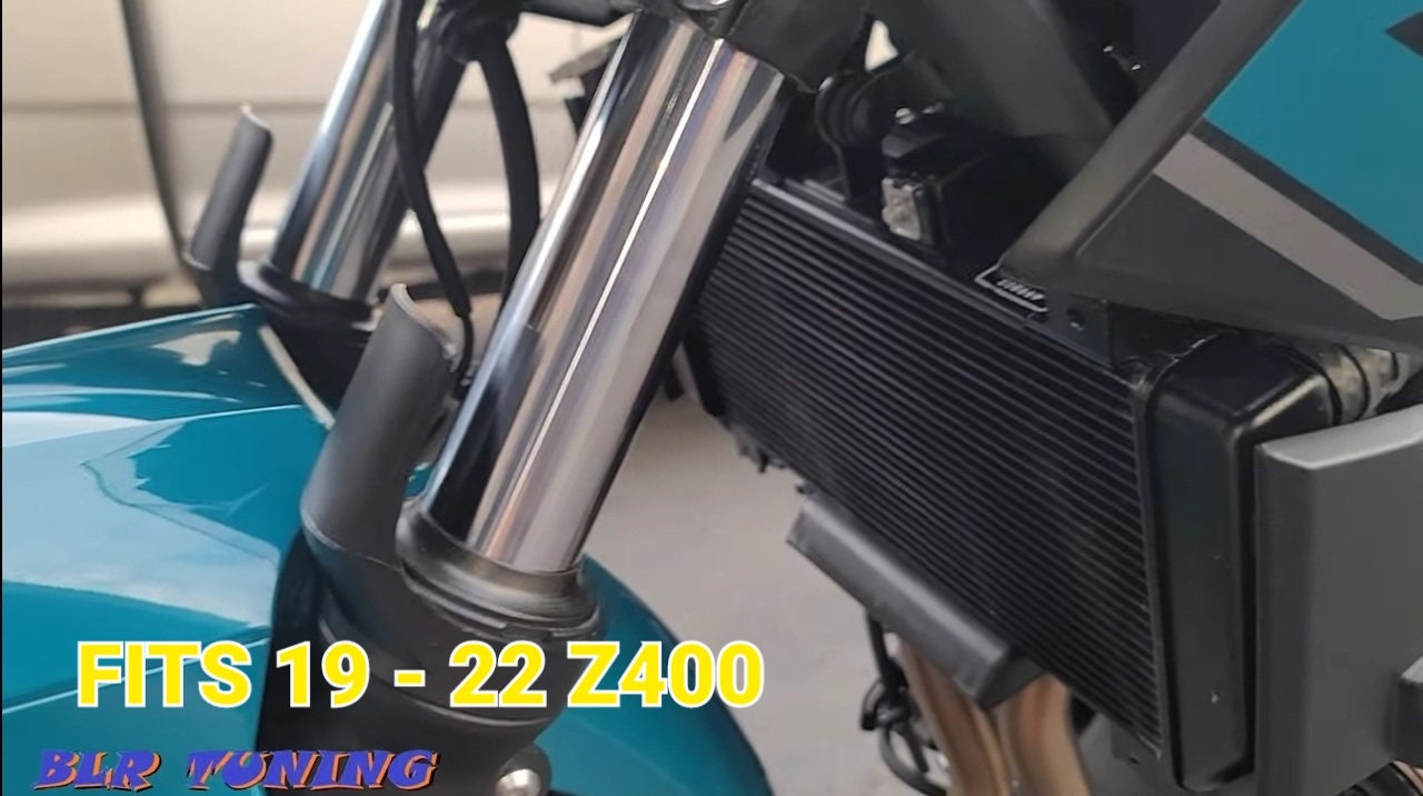 KAWASAKI Z400 & NINJA 400 Radiator Protective Grill - Howling Moto