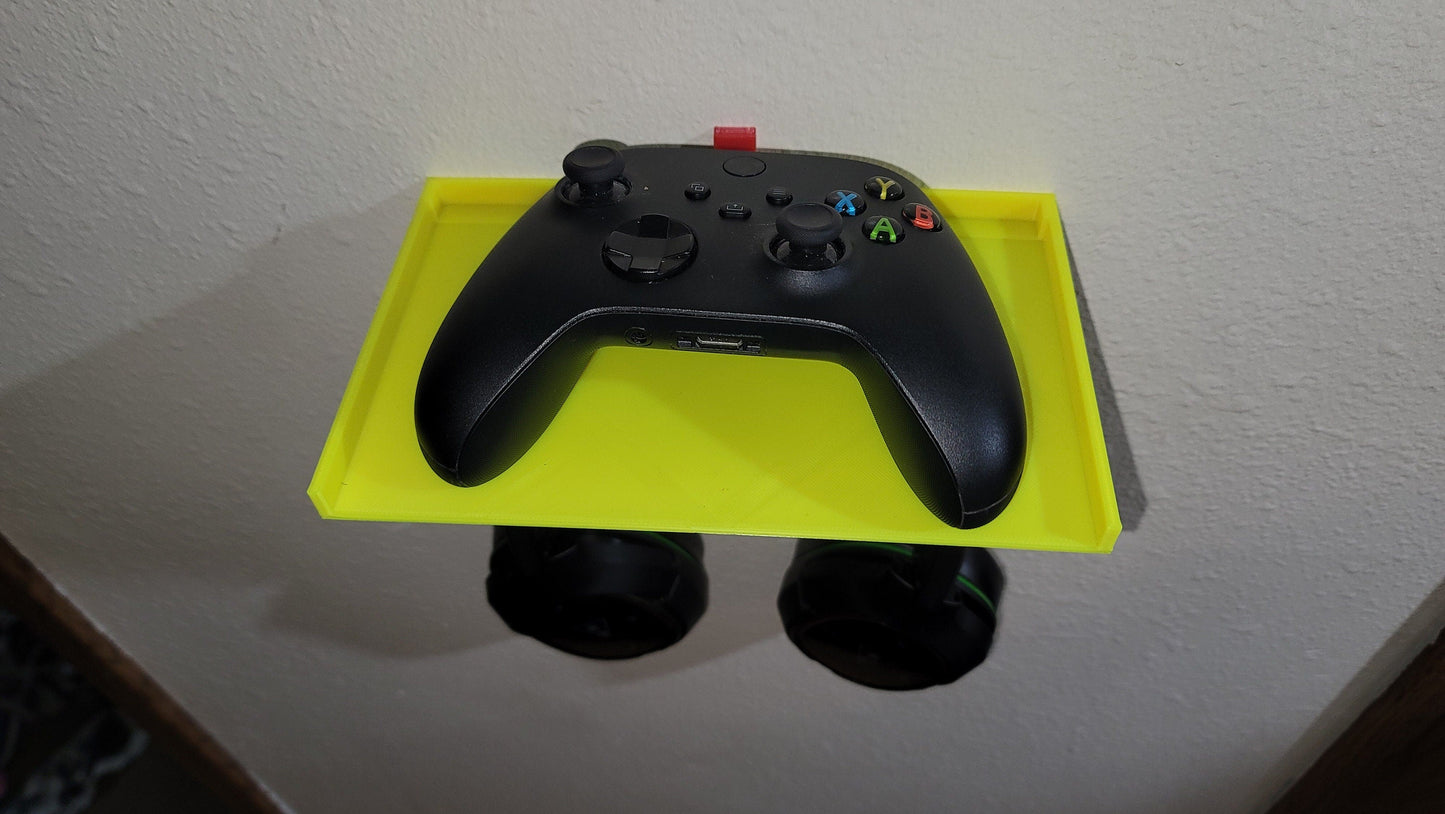 HEADPHONE and GAMING CONTROLLER Wall Mount - Howling Moto