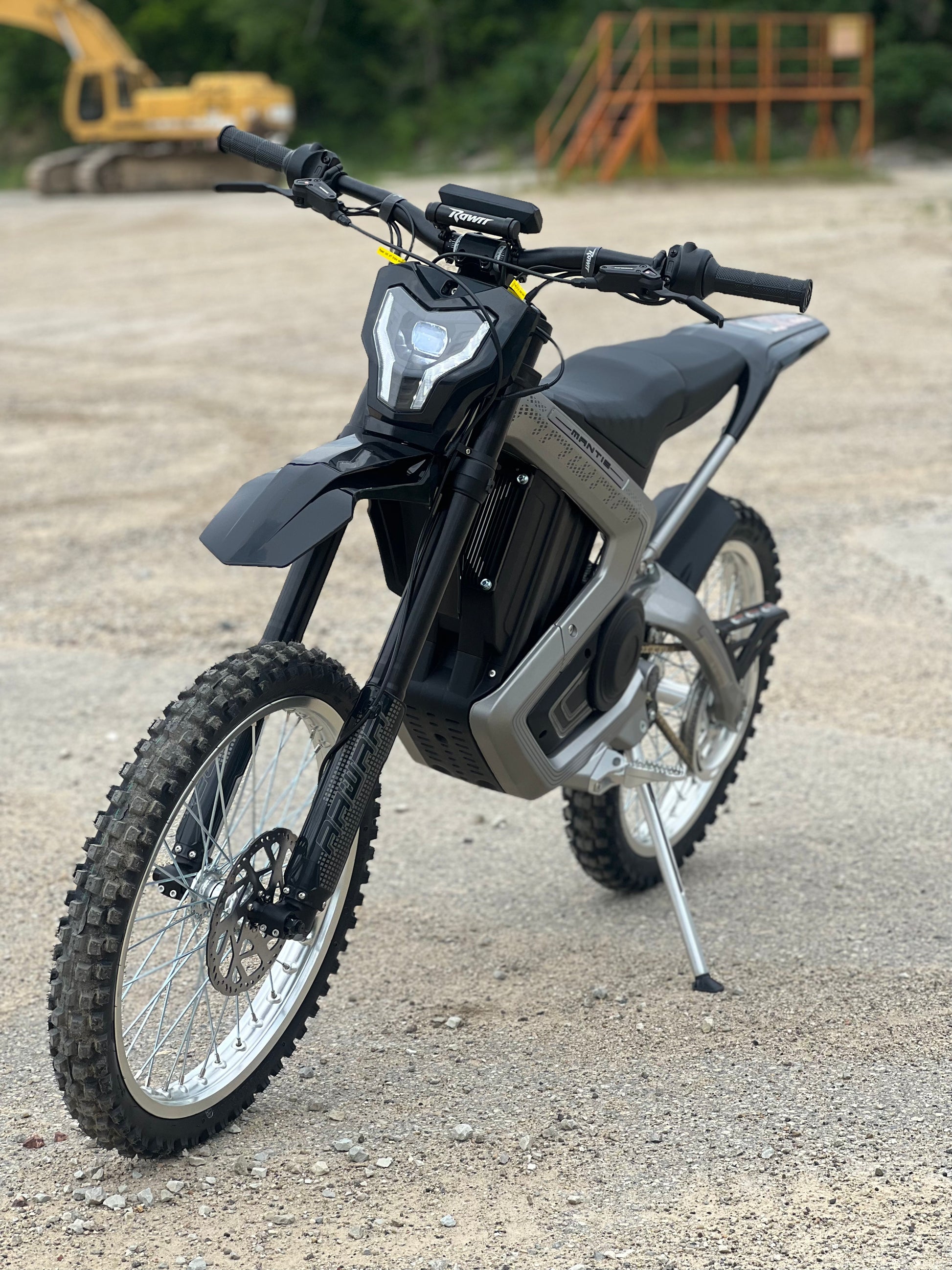 Mantis bike top cost