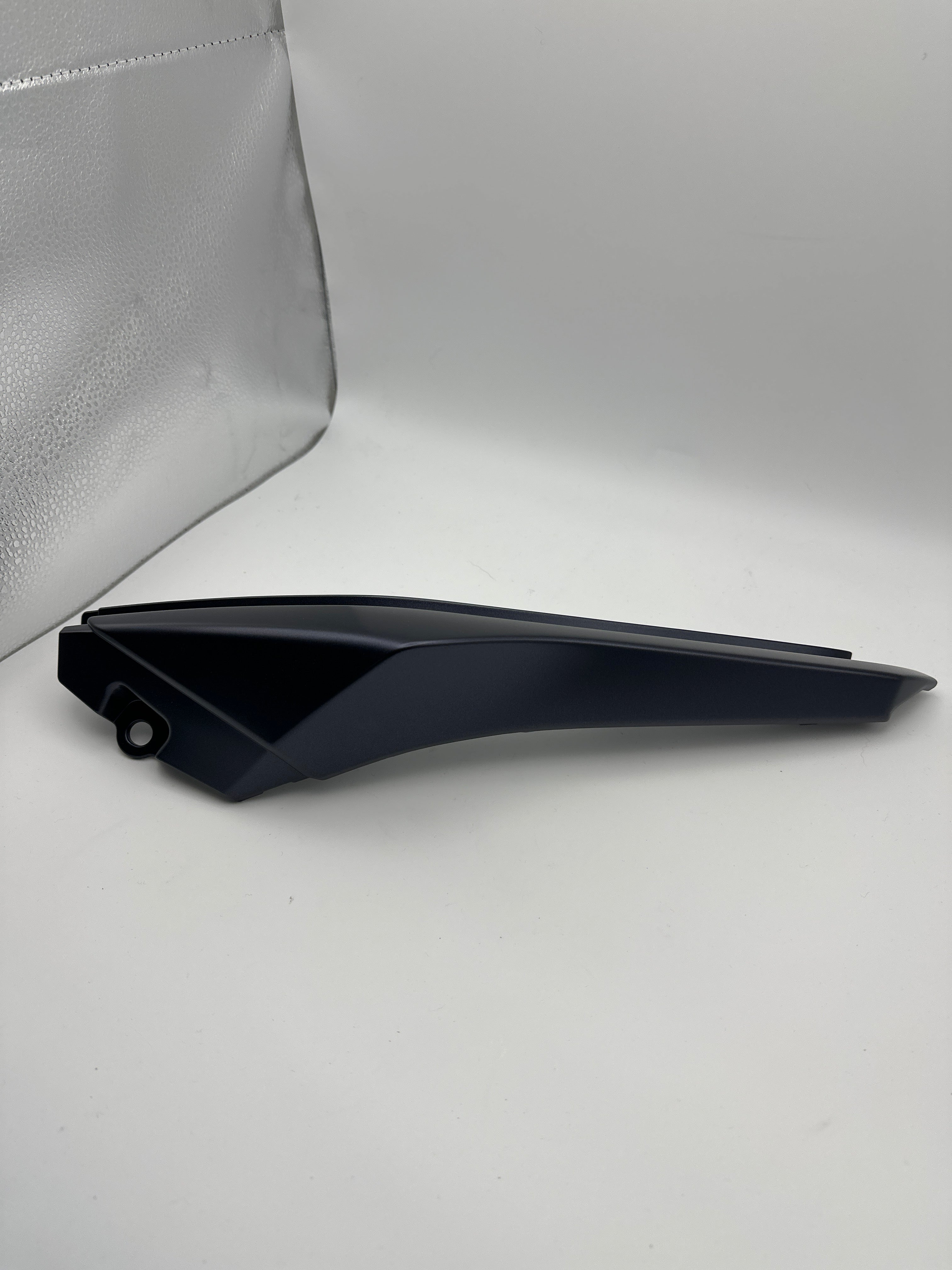 Kawasaki Z125 Tail Shroud | Genuine OEM Rear Side Covers Left
