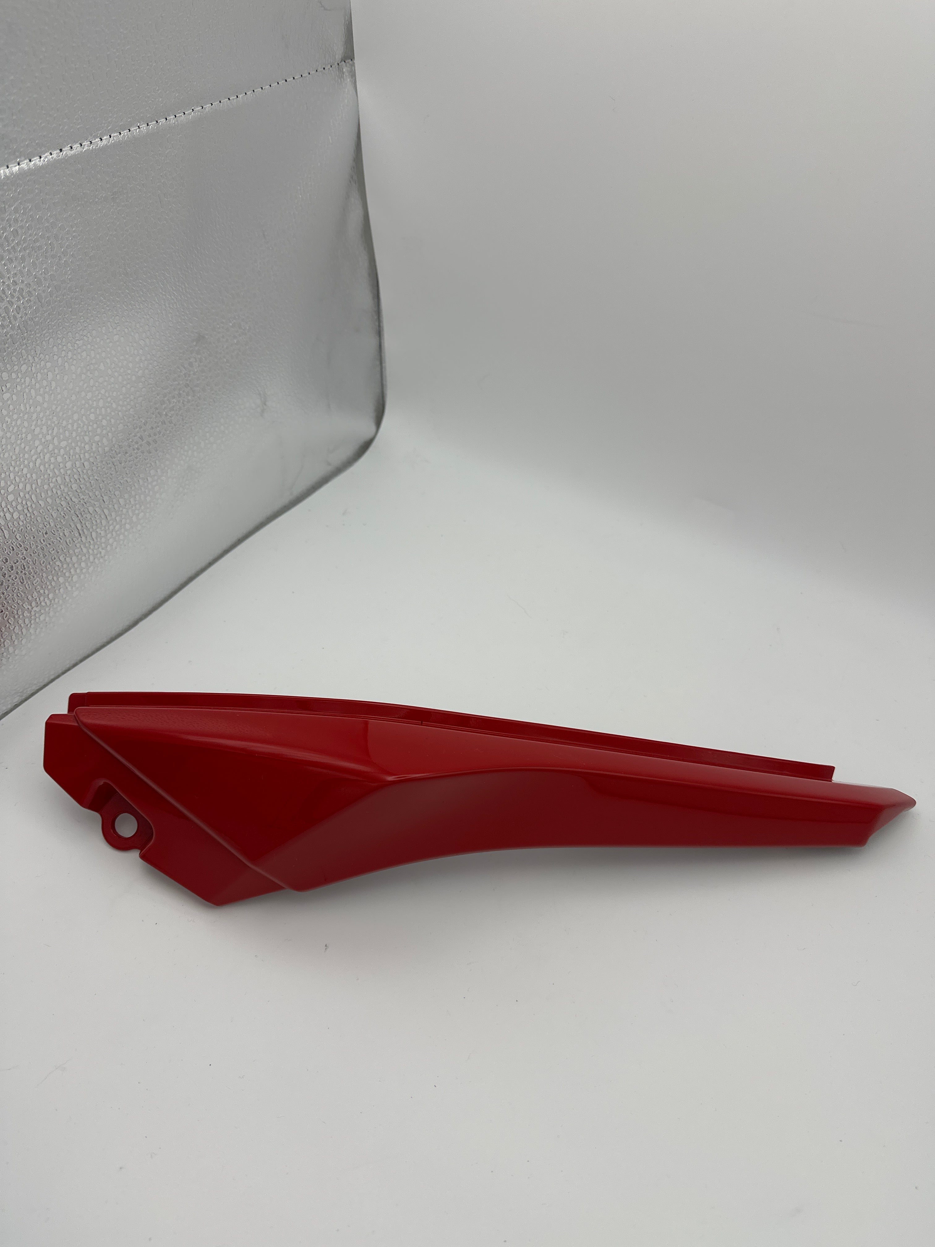 Kawasaki Z125 Tail Shroud | Genuine OEM Rear Side Covers Left