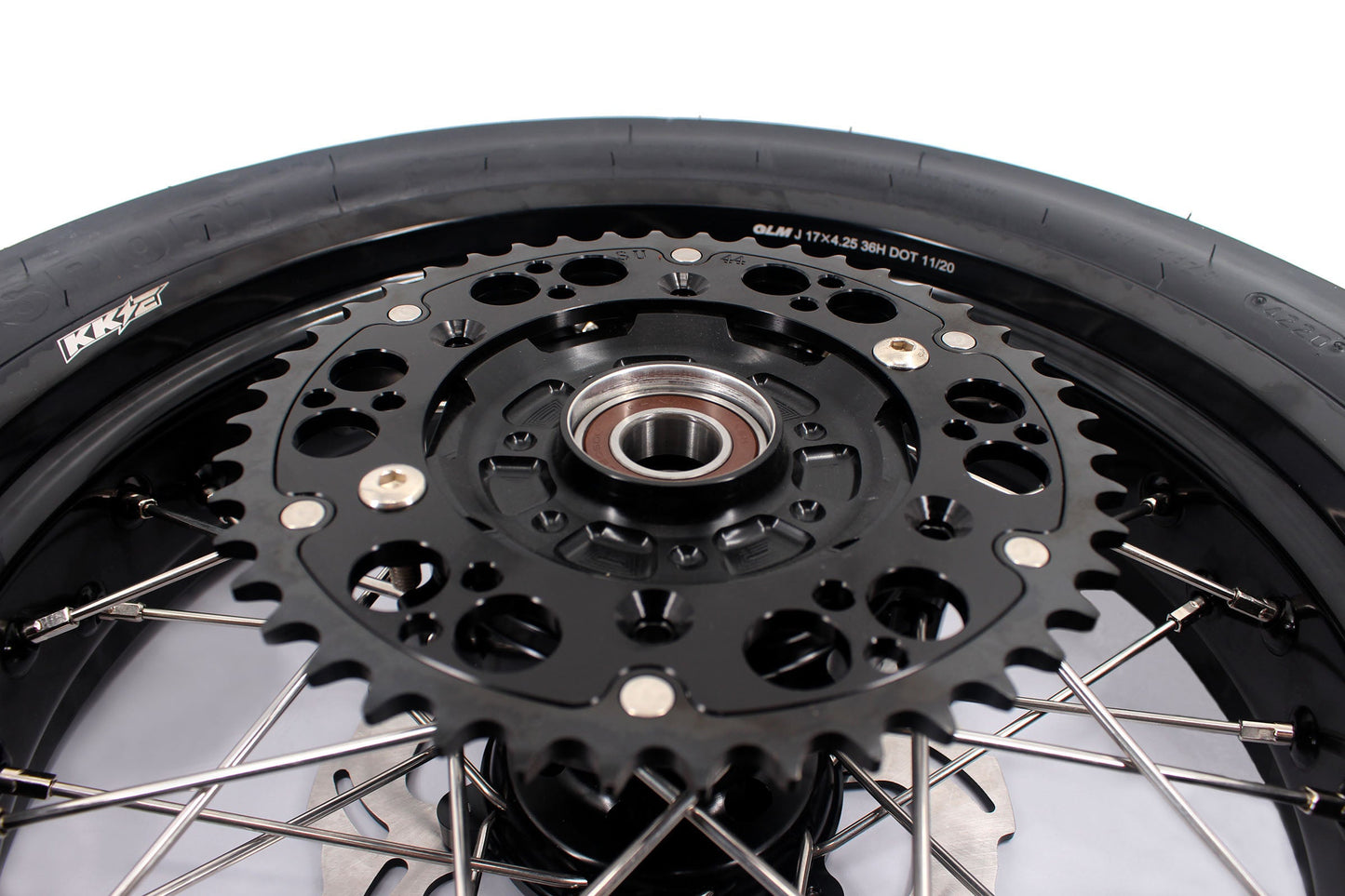KKE CUSH DRIVE 3.5/4.25*17in. Supmermoto Wheels Kit For SUZUKI DRZ400SM 2005-2024 CST Tires - Howling Moto