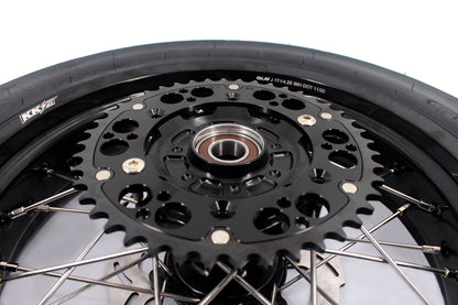 KKE CUSH DRIVE 3.5/4.25*17in. Supmermoto Wheels Kit For SUZUKI DRZ400SM 2005-2024 CST Tires - Howling Moto