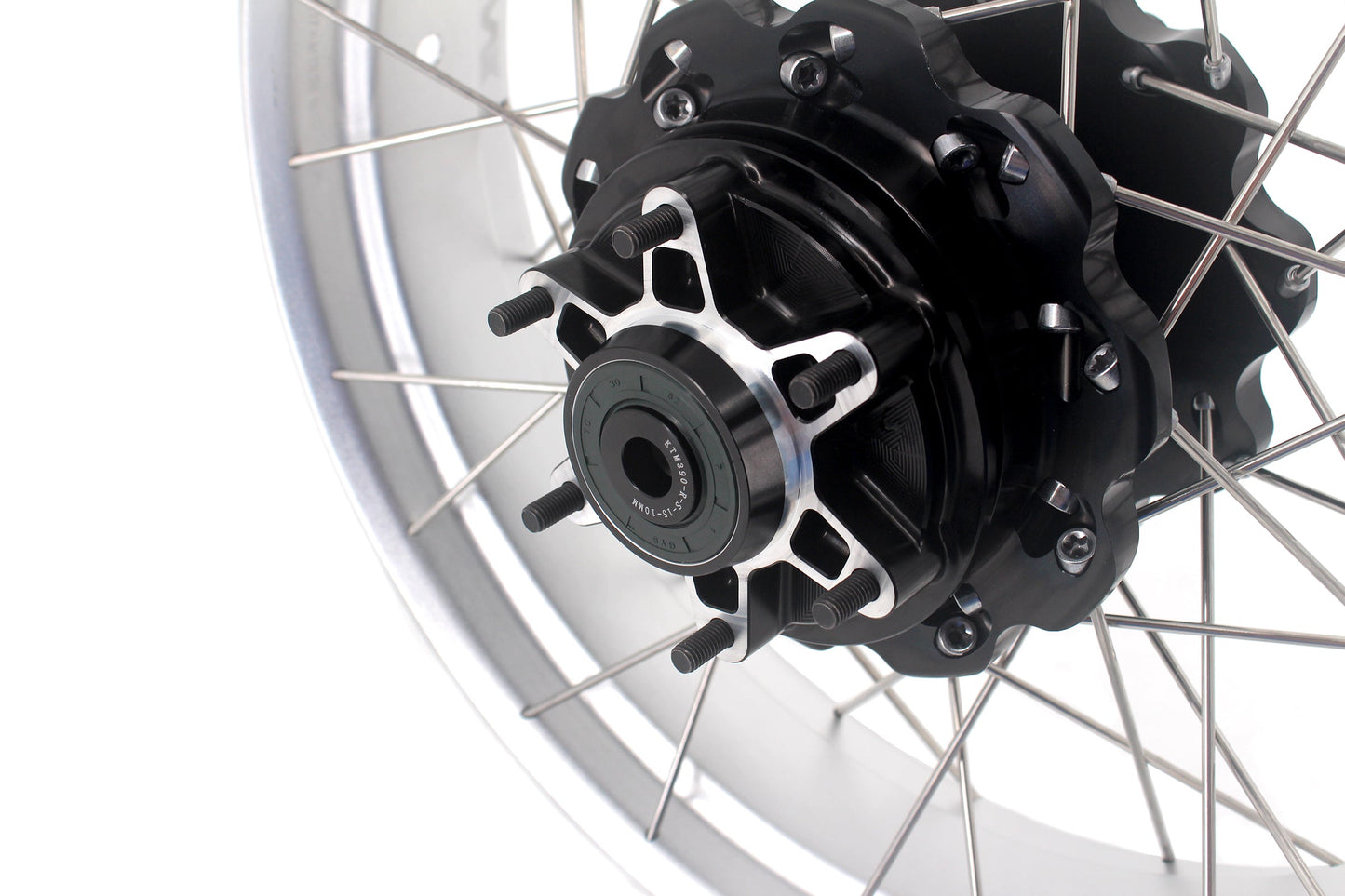 VMX 17 Inch Spoked Aluminum Tubeless Wheels Rims For Husqvarna Svartpilen 401 2020-2021 - Howling Moto