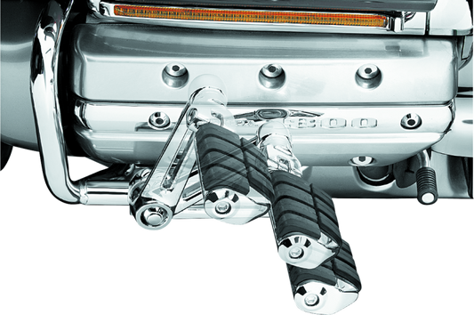 Kuryakyn Ergo II Dually ISO Pegs with Long Arms installed on Honda GL1800 and F6B motorcycle handlebars.