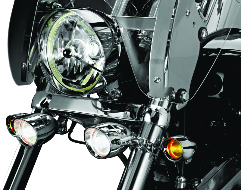 Kuryakyn P-Clamp in black, 1-1/8 to 1-1/4 inch, for powersports lighting mounts, shown with mounting hardware.