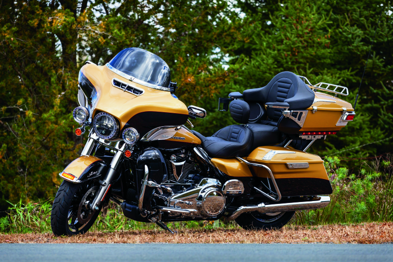 Kuryakyn Relocator for Tour-Pak 14-Up Touring Models in black, designed for easy installation and improved luggage positioning