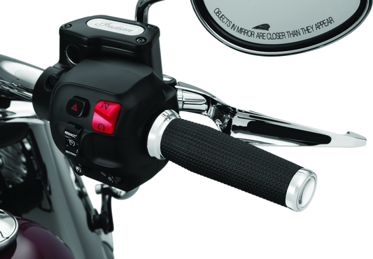 Kuryakyn Thresher grips in chrome for 2014-2017 Indian motorcycle models, featuring textured design and ergonomic shape.