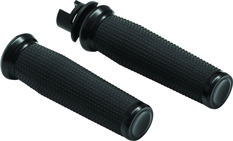 Black Kuryakyn Thresher grips installed on Indian Motorcycle handlebars, designed for 2014-2017 models.