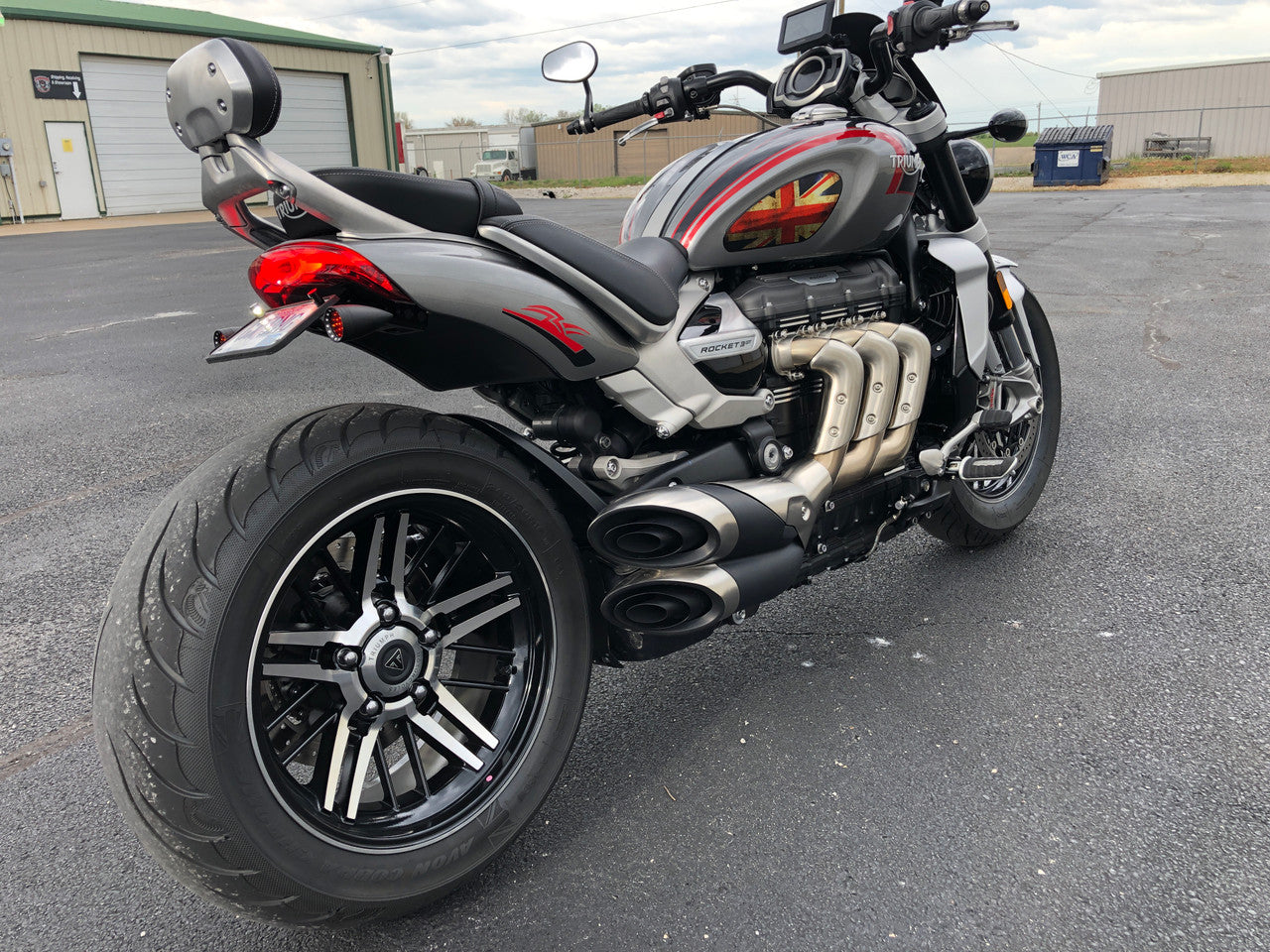 Lamonster Garage Rocket 3 license plate bracket (2020 to current)(Pre-Order) - Howling Moto
