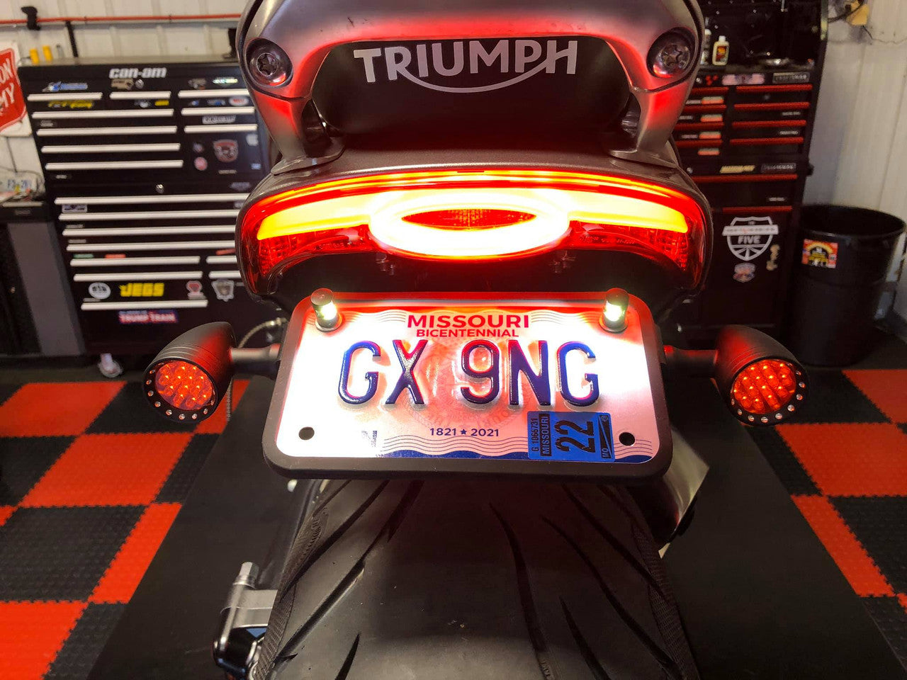 Lamonster Garage Rocket 3 license plate bracket (2020 to current)(Pre-Order) - Howling Moto