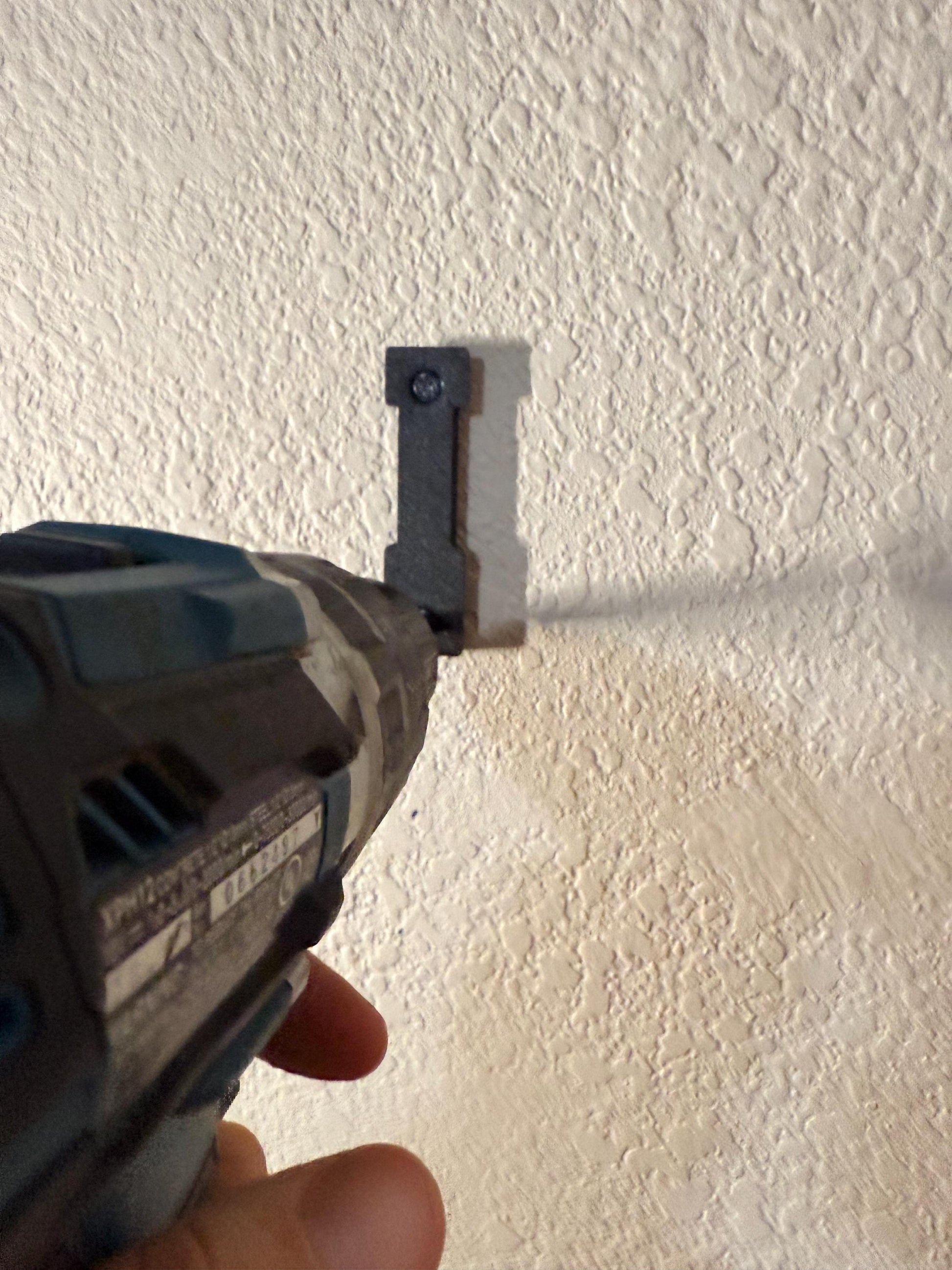 Motorcycle Helmet Wall Mount - Howling Moto