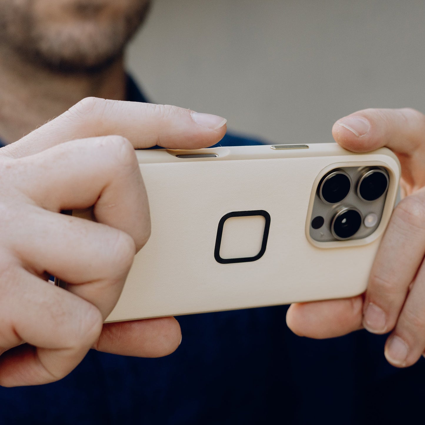 Everyday Clarino Case | iPhone 16 Pro Max Bone - Howling Moto